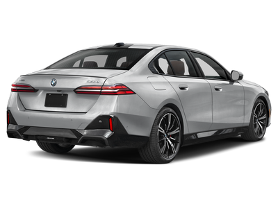 2026 BMW 550e 550e xDrive