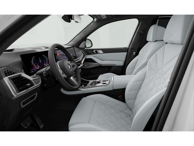 2027 BMW X7 Base
