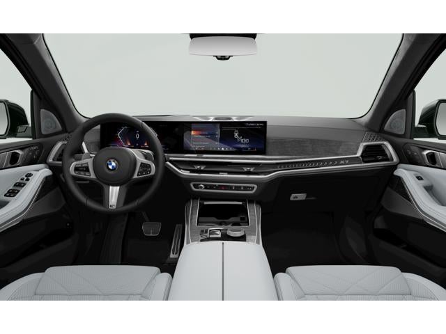 2027 BMW X7 Base