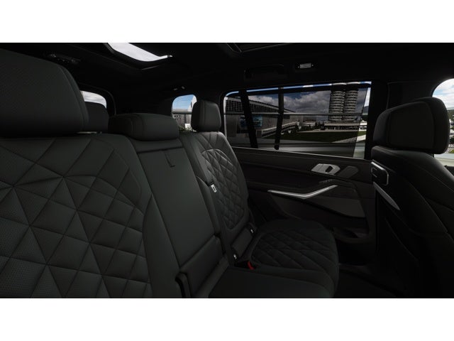 2026 BMW X7 Base