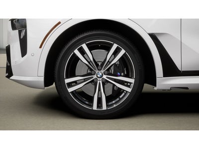 2027 BMW X7 Base