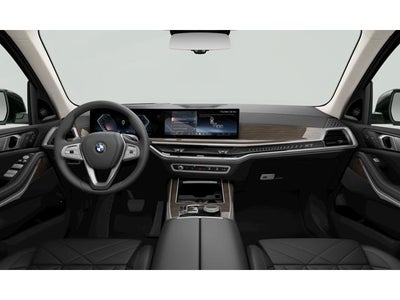 2027 BMW X7 Base