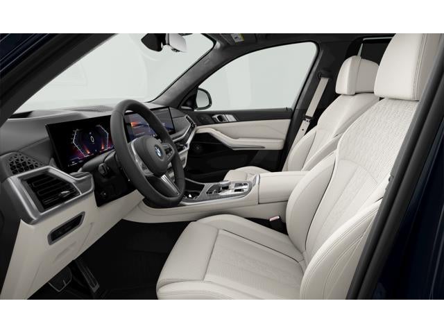 2027 BMW X7 Base