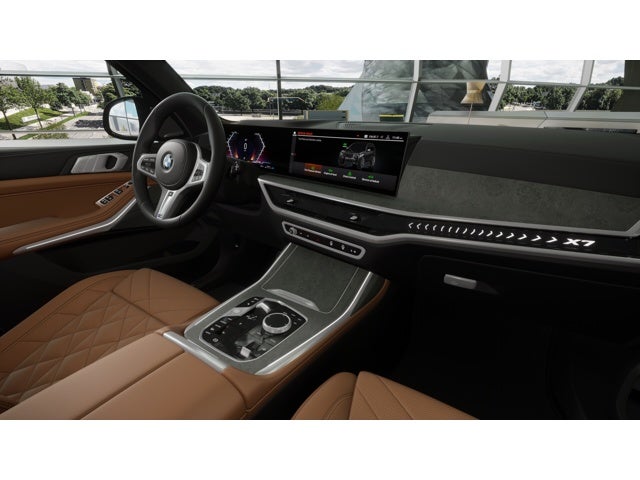 2026 BMW X7 Base