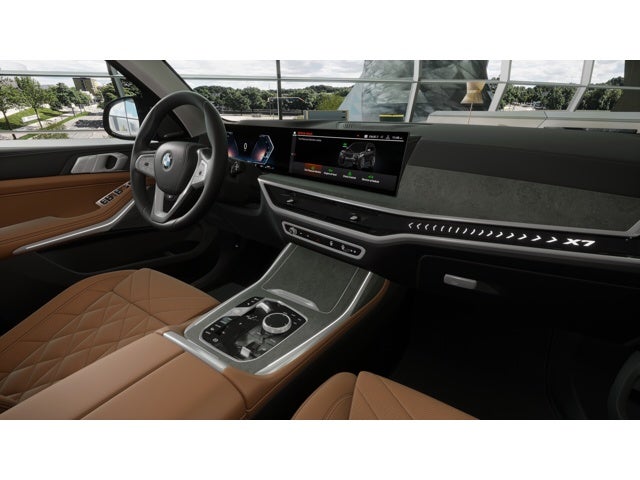 2026 BMW X7 Base