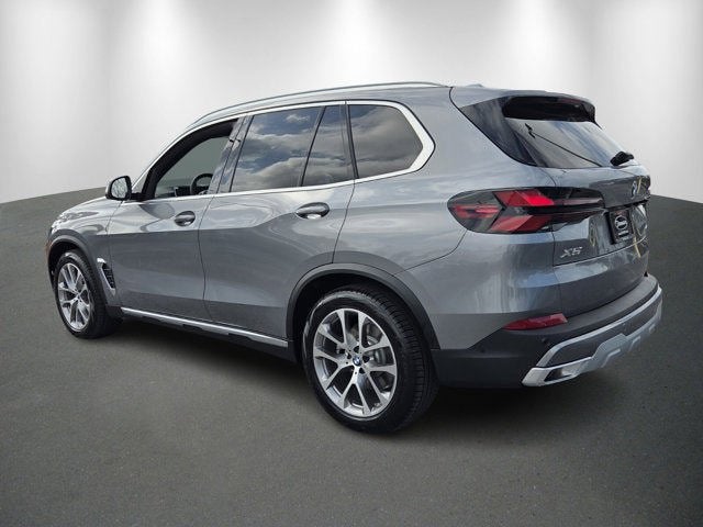 2026 BMW X5 Base