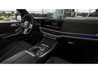 2027 BMW X7 Base