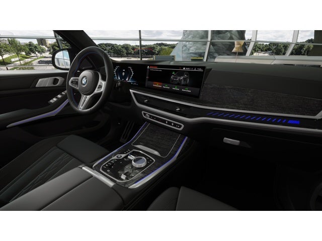 2027 BMW X7 Base