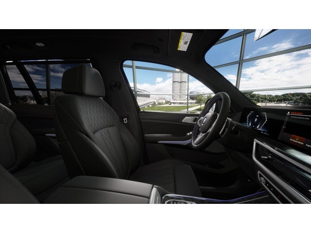 2027 BMW X7 Base