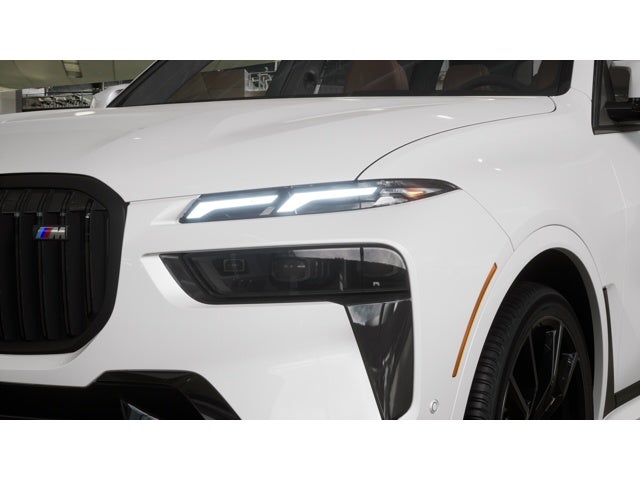2026 BMW X7 Base