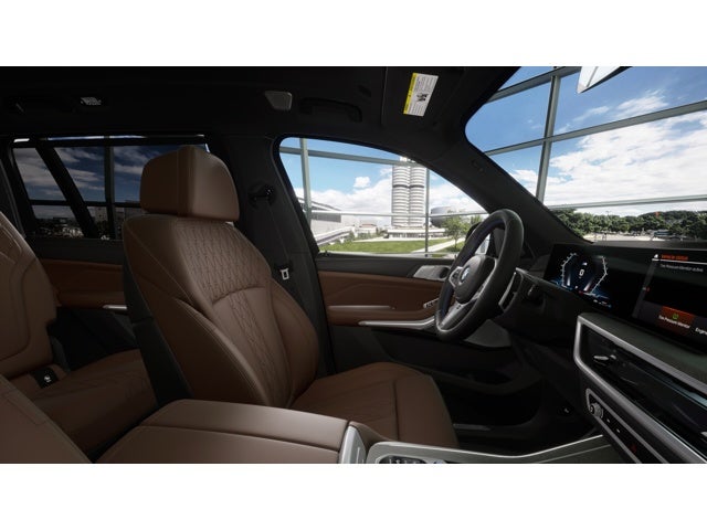 2026 BMW X7 Base