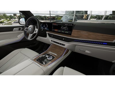 2027 BMW X7 Base