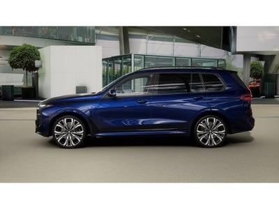 2027 BMW X7 Base