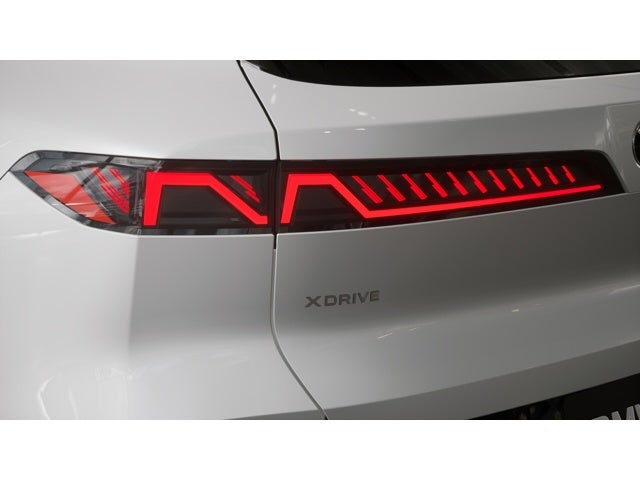 2027 BMW X5 40 Base