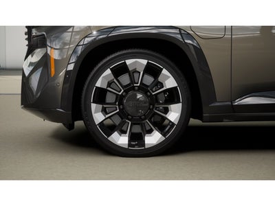 2027 BMW XM Base