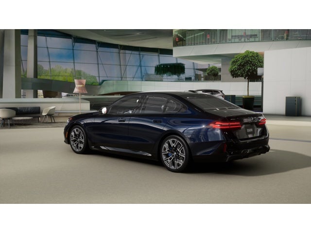 2027 BMW 550e Base