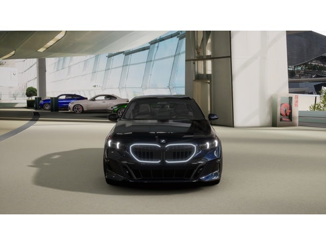 2027 BMW 550e Base