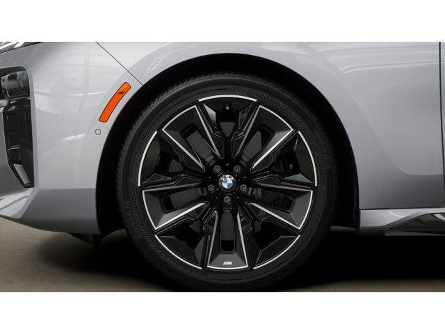 2026 BMW 740i Base