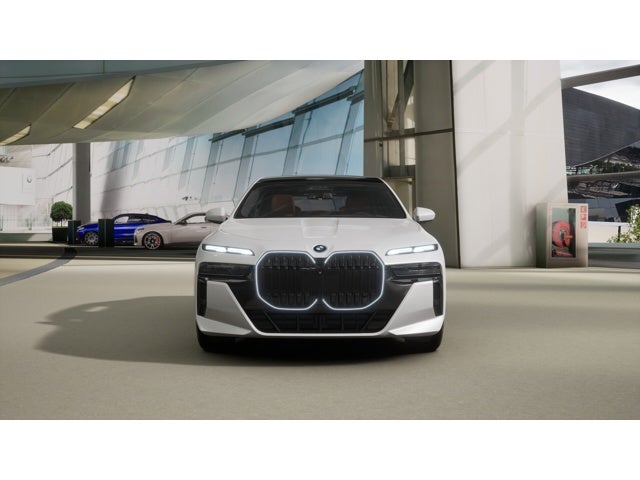 2026 BMW 750e xDrive Base