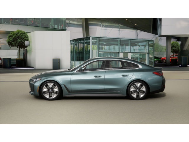 2026 BMW i4 Base