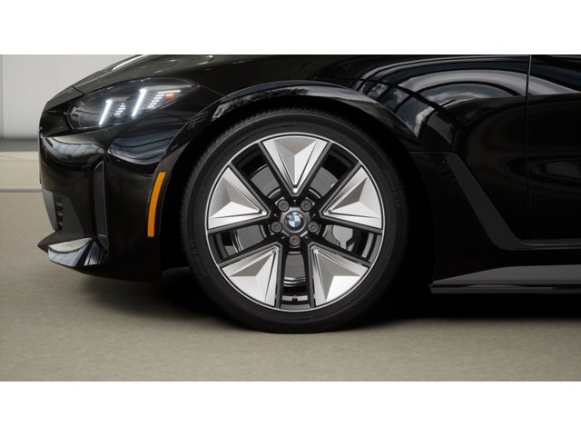2026 BMW i4 Base