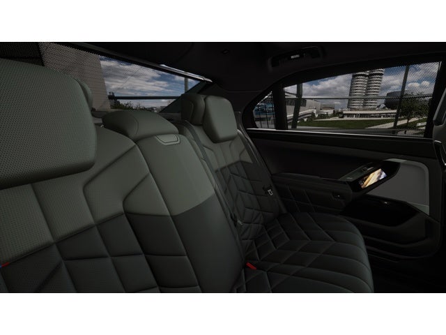 2027 BMW i7 Base