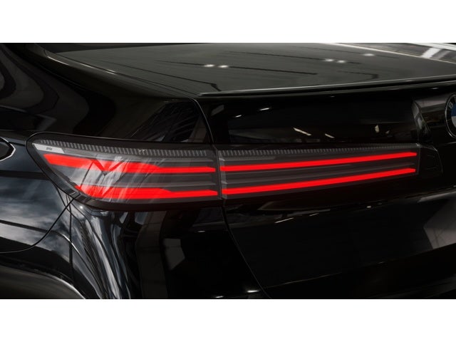 2027 BMW i7 Base