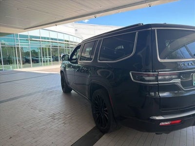 2024 Jeep Grand Wagoneer Base