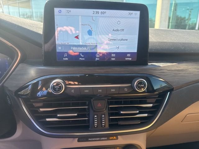 2020 Ford Escape Titanium Hybrid