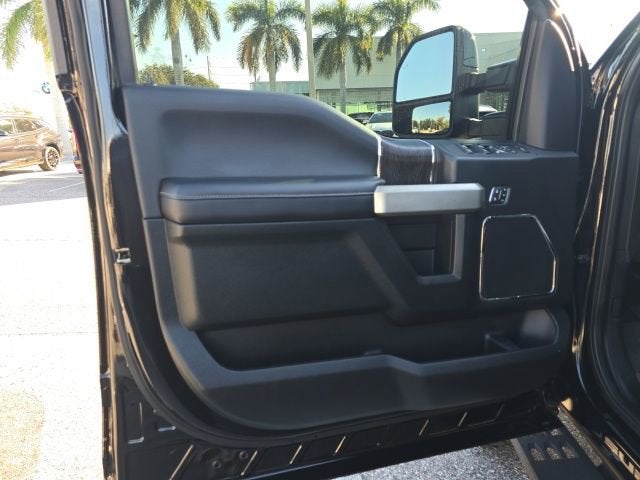 2021 Ford Super Duty F-250 SRW LARIAT