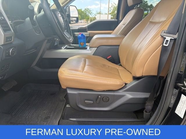 2022 Ford Super Duty F-450 DRW LARIAT