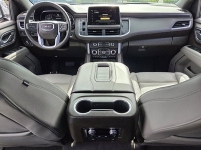 2024 GMC Yukon XL SLT
