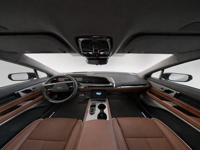 2026 Cadillac VISTIQ Platinum