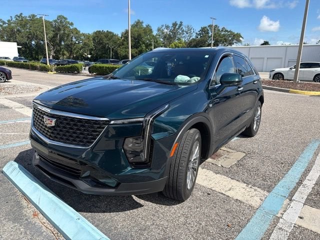 2025 Cadillac XT4 FWD Premium Luxury