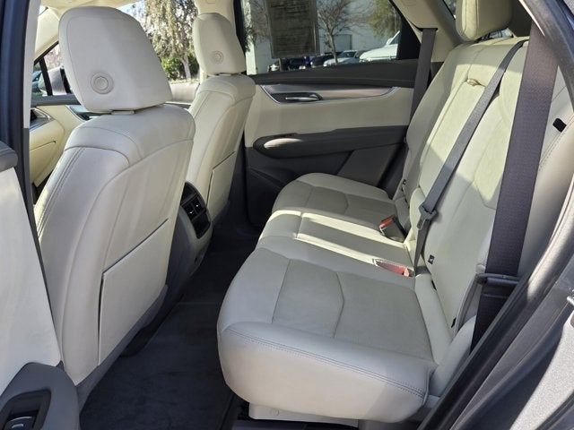 2021 Cadillac XT5 FWD Premium Luxury