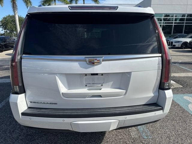 2019 Cadillac Escalade Platinum