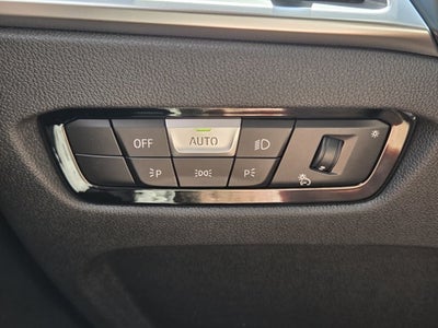 2026 BMW 230i 230i