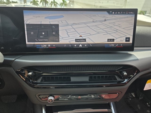 2026 BMW 230i 230i