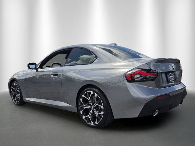 2026 BMW 230i 230i