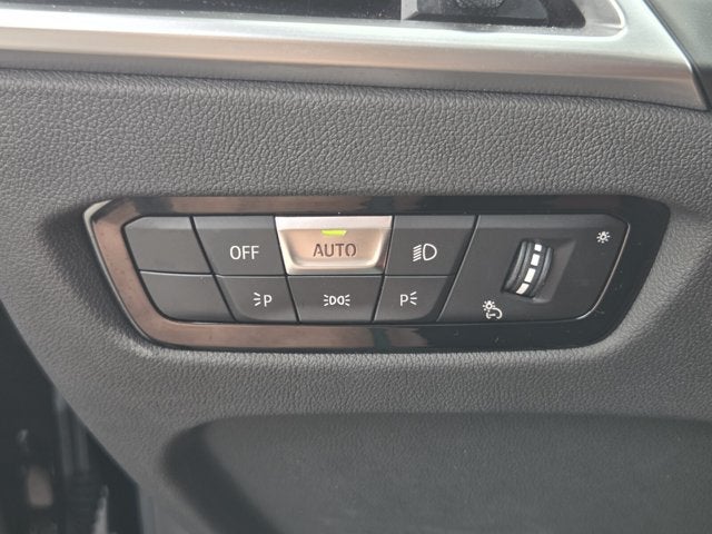2025 BMW 230i 230i