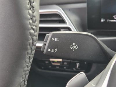 2025 BMW 230i 230i