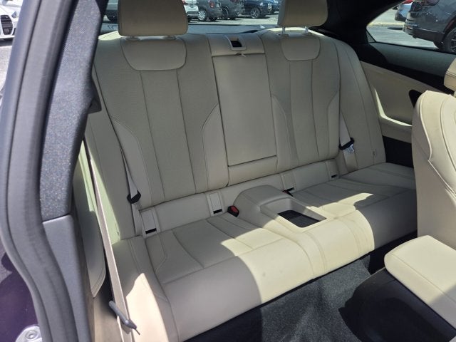 2026 BMW 230i 230i