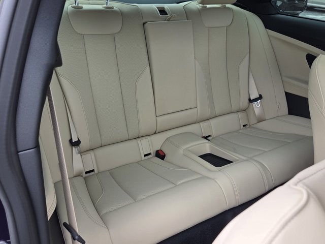 2026 BMW 230i 230i