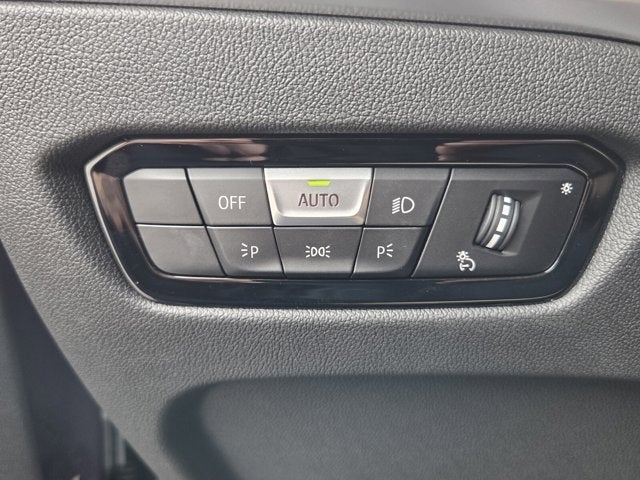 2026 BMW 230i 230i