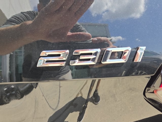 2026 BMW 230i 230i