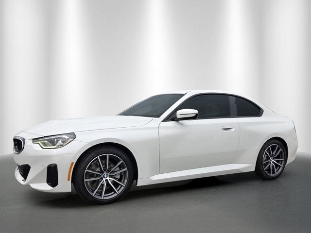 2026 BMW 230i 230i