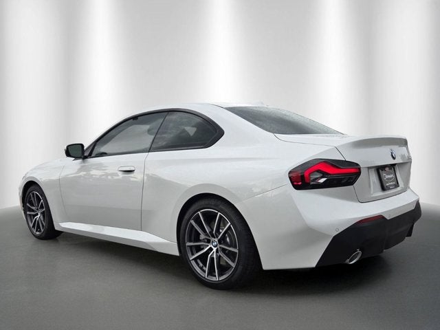 2026 BMW 230i 230i