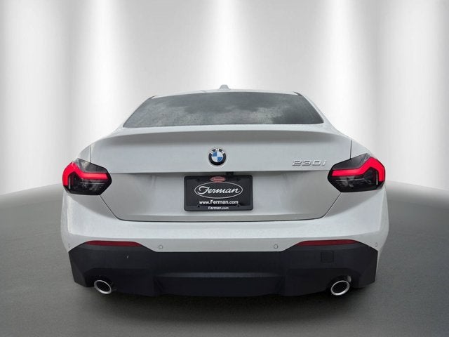2026 BMW 230i 230i