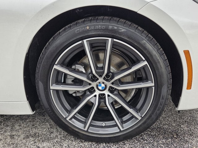 2026 BMW 230i 230i