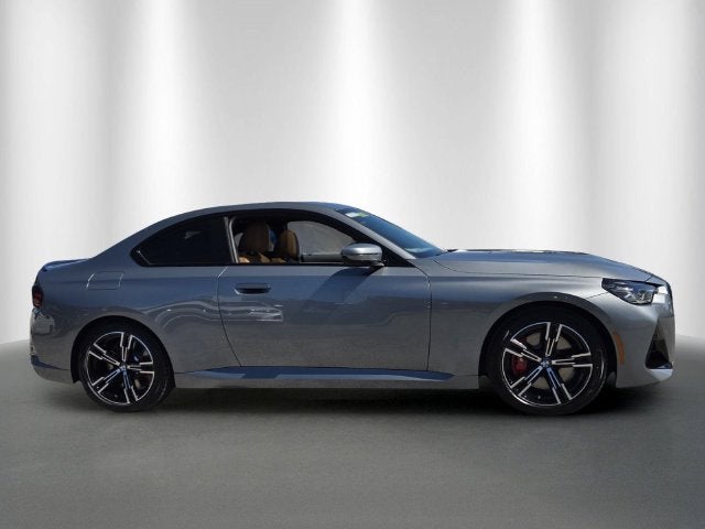 2026 BMW 230i 230i